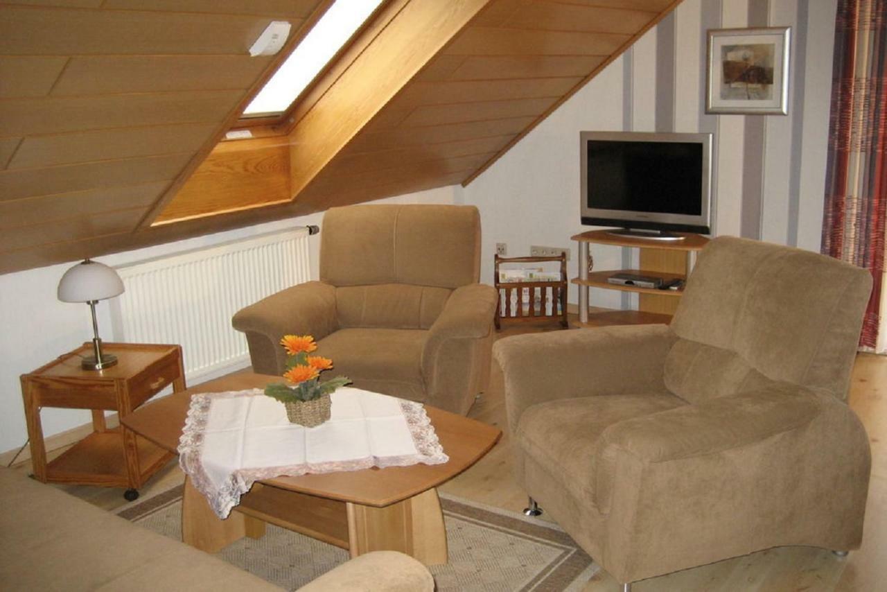 Ferienwohnung In Der Vulkaneifel Ulmen Exterior photo